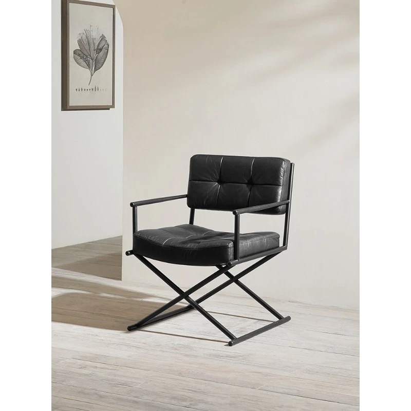Italian minimalist black first - Office Furniture First recensie en prijs